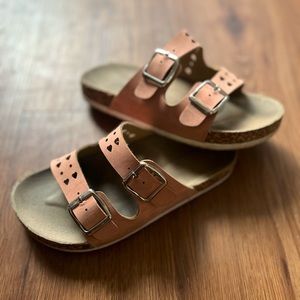 Girls Size 2 Slides!